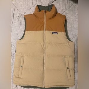 Mens reversible Bivy Down Vest- excellent used condition-M
